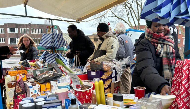 Doe mee met de kerstpakkettenactie van GoeieBuurt!