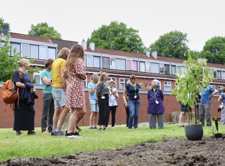 Groene wijken! Regie over groen bij bewoners en wijkpartners